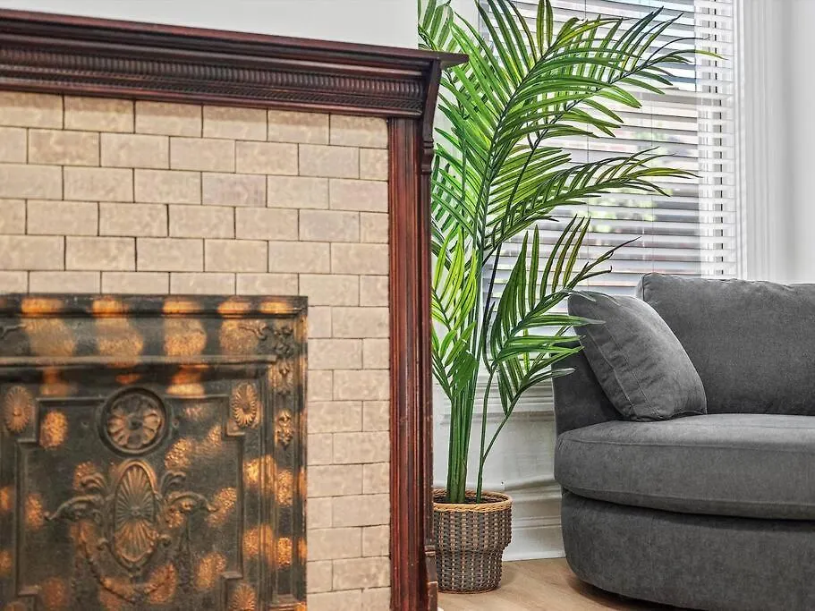 Shadyside, Central !4 Stylish And Central Studio With Free Parking Pittsburgh